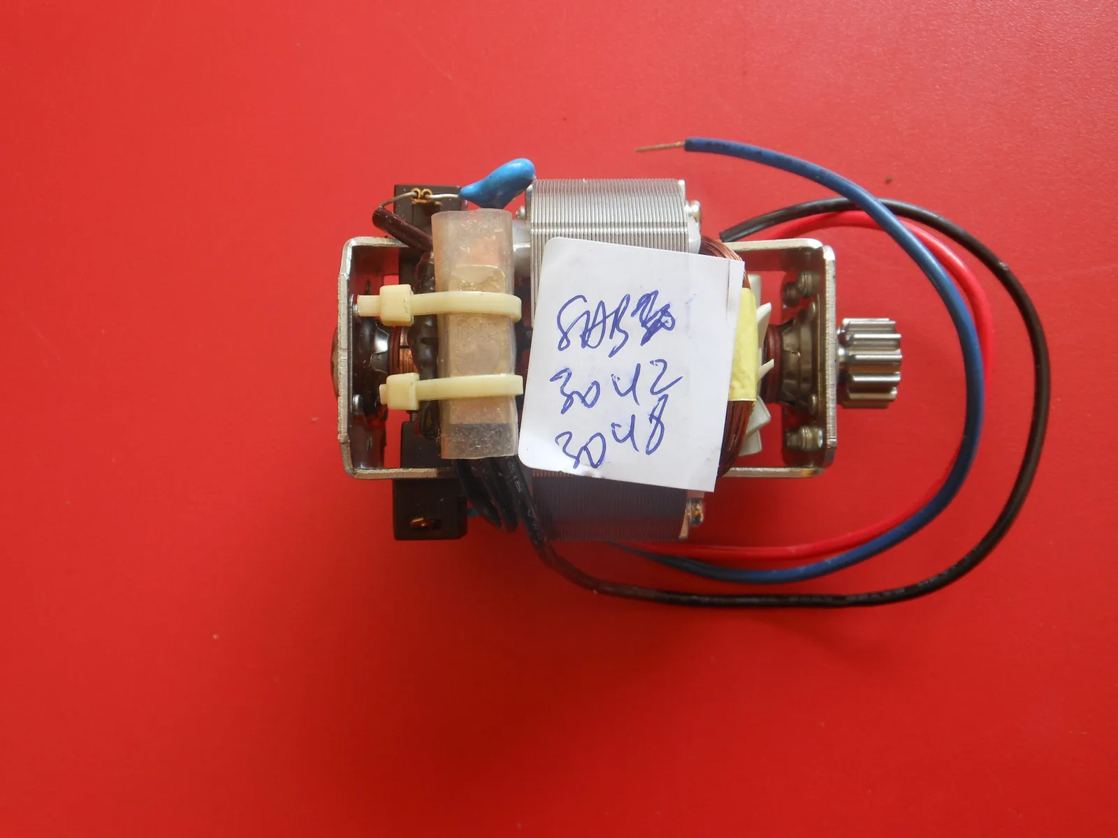 MOTEUR Sinbo SHB3048-10