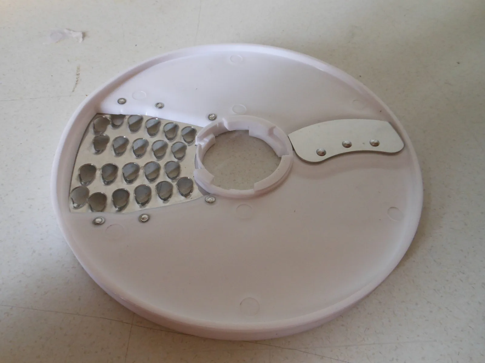 SAISISSEUR DE DISC Sinbo SHB 3070-7