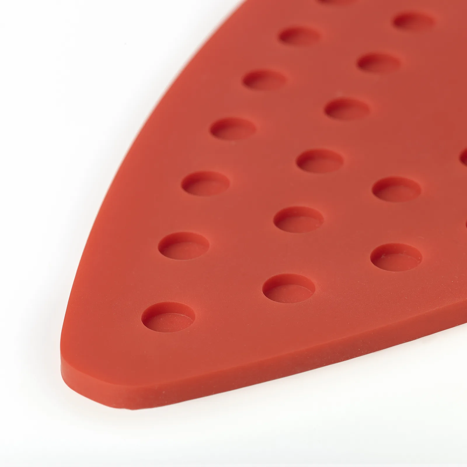 Base de silicone pour repassage - 27x13 cm - Rouge — vue 3